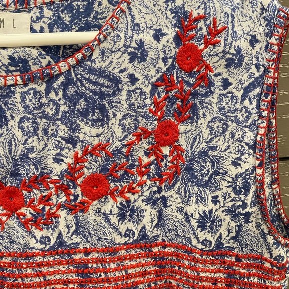 Blouse from vici collection. Size small - Picture 3 of 4